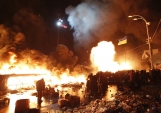 kiev-streets-have-been-burning-throughout-the-protests-on-tuesday-the-maidan-was-particularly-alight