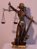 Российская Фемида - тоже дама специального назначения