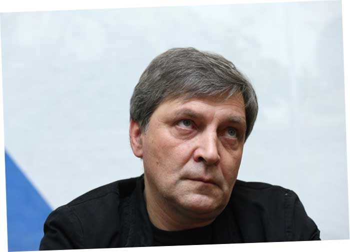 Самолет и ящик водки